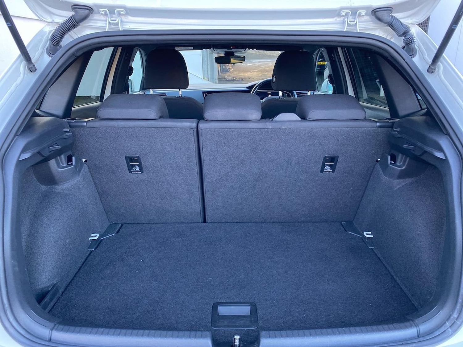 Used Volkswagen Polo 2022 for sale - 76799424: Photo 17