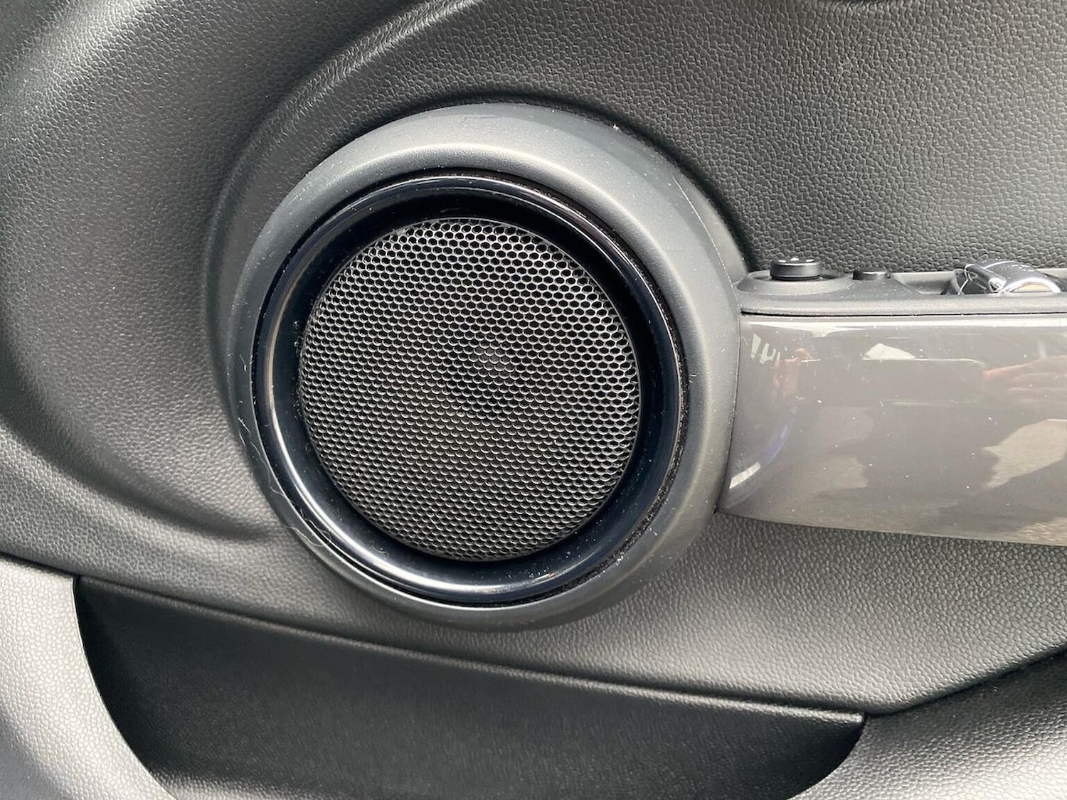 Used MINI Hatch 2018 for sale - 76490522: Photo 28