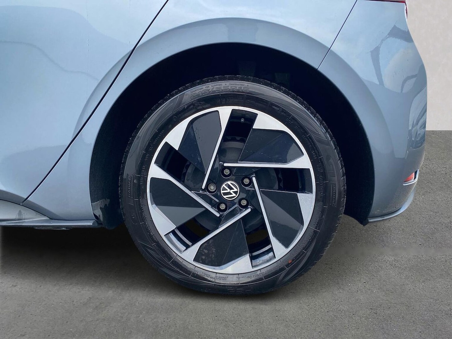 Used Volkswagen ID.3 2020 for sale - 77069945: Photo 6