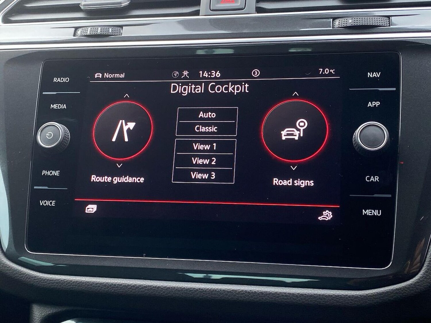 Used Volkswagen Tiguan 2023 for sale - 77662543: Photo 25