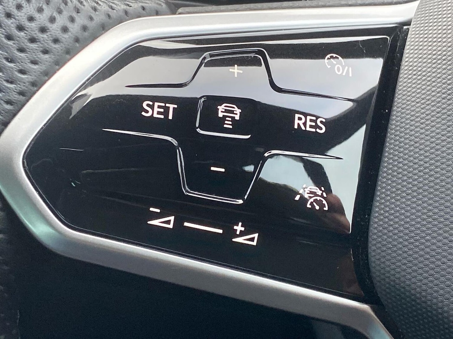 Used Volkswagen Tiguan 2023 for sale - 77662543: Photo 27