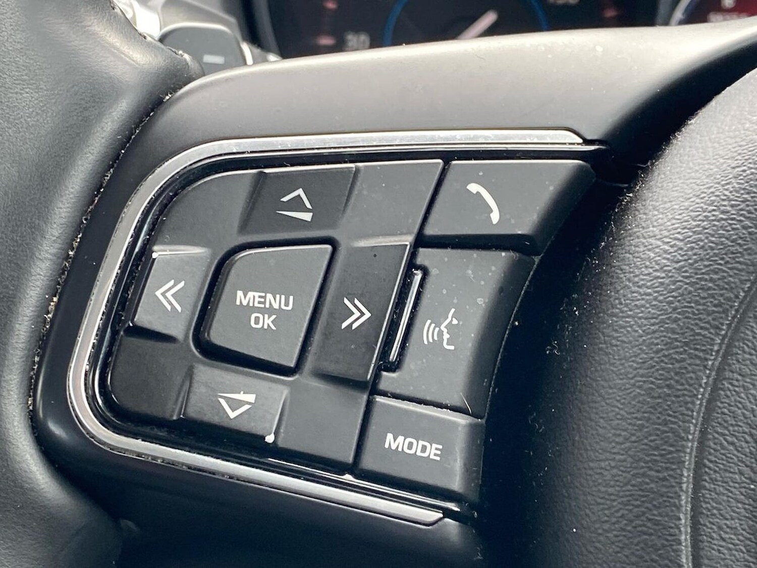 Used Jaguar XE 2016 for sale - 78195932: Photo 27