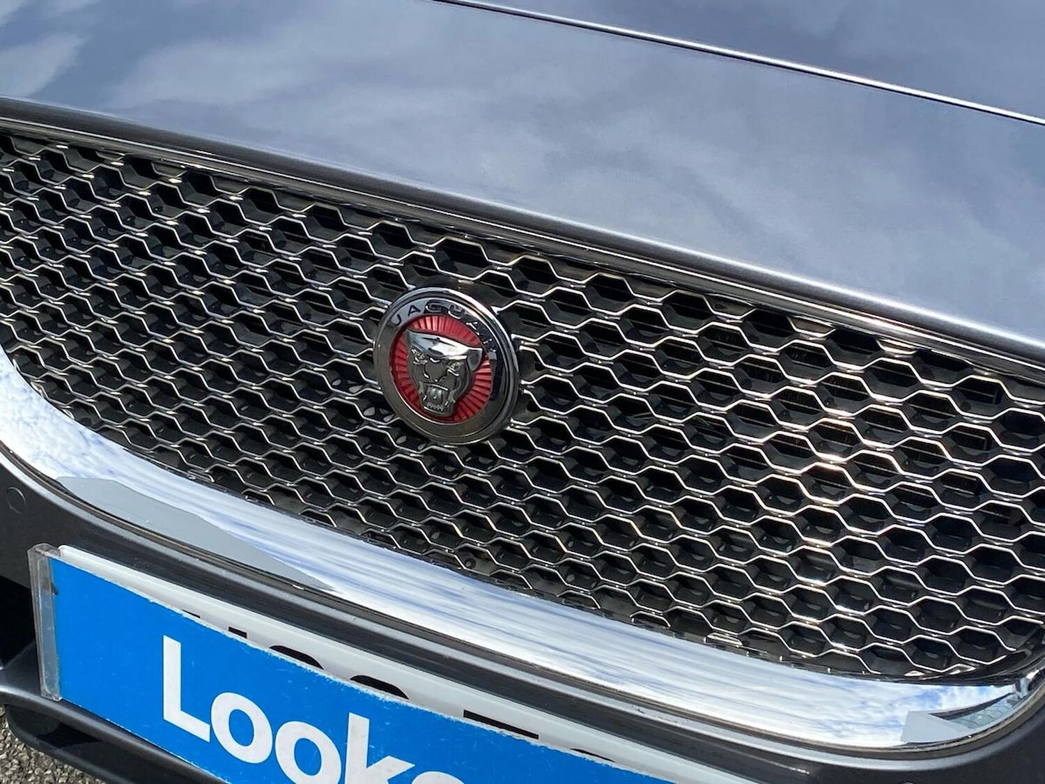 Used Jaguar XE 2016 for sale - 78195932: Photo 32