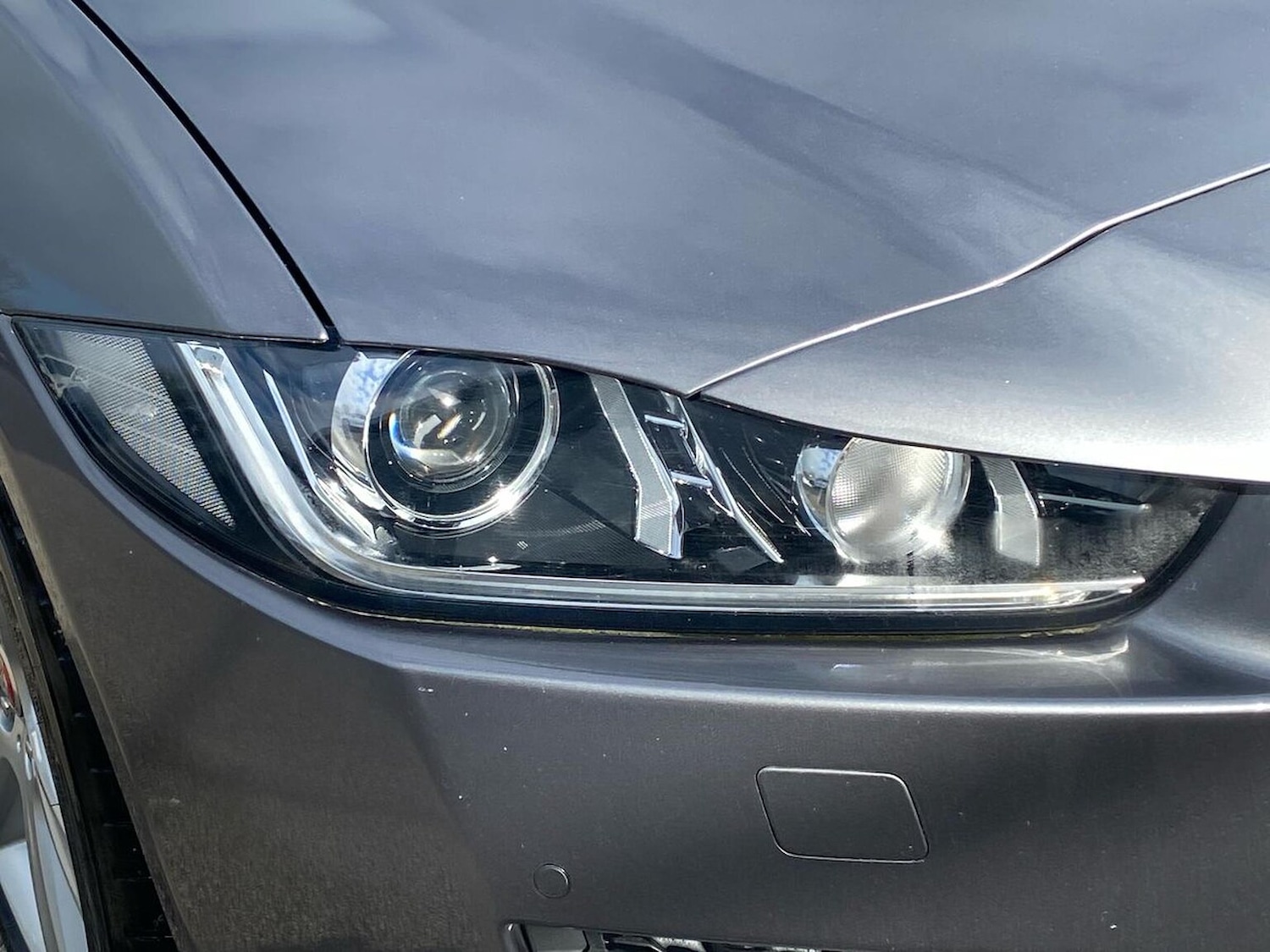 Used Jaguar XE 2016 for sale - 78195932: Photo 33