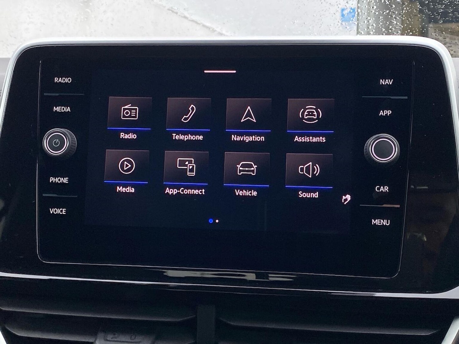 Used Volkswagen T-Roc 2023 for sale - 76821753: Photo 11