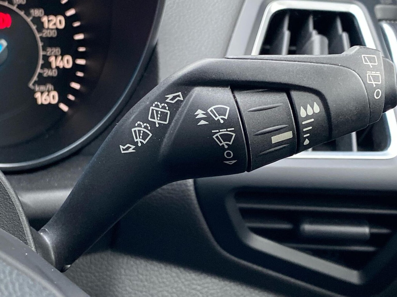 Used Ford Kuga 2018 for sale - 76974556: Photo 28