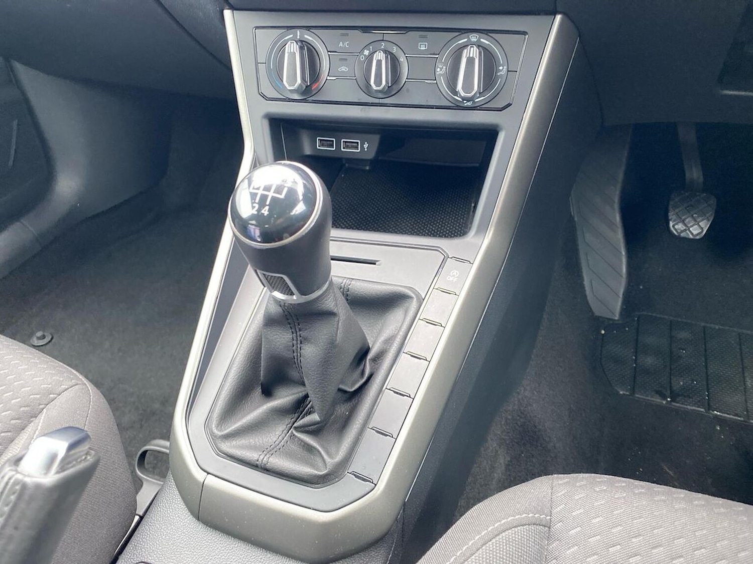 Used Volkswagen Polo 2019 for sale - 76809408: Photo 13