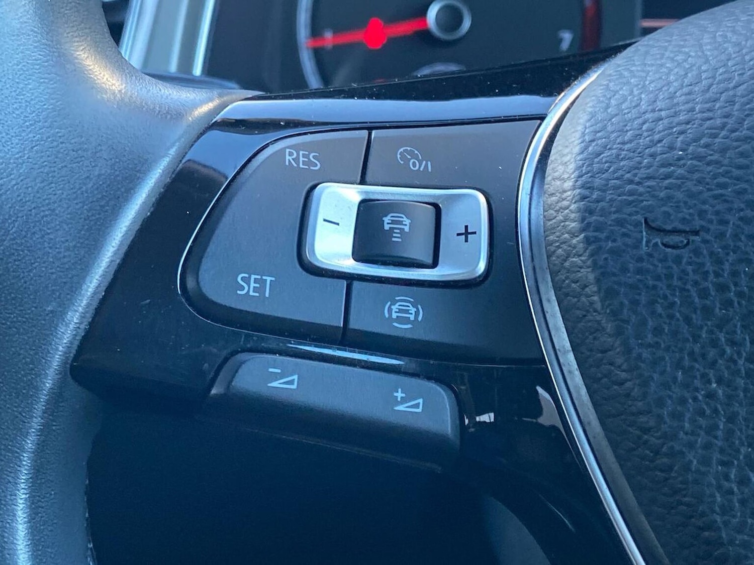 Used Volkswagen T-Roc 2020 for sale - 76794900: Photo 26