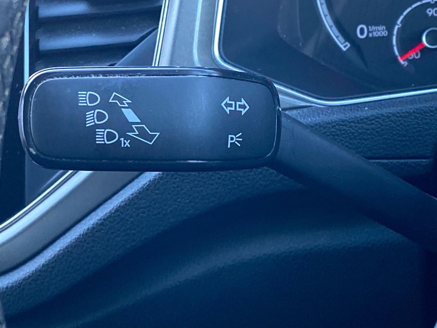 Used Volkswagen T-Roc 2020 for sale - 76794900: Photo 28