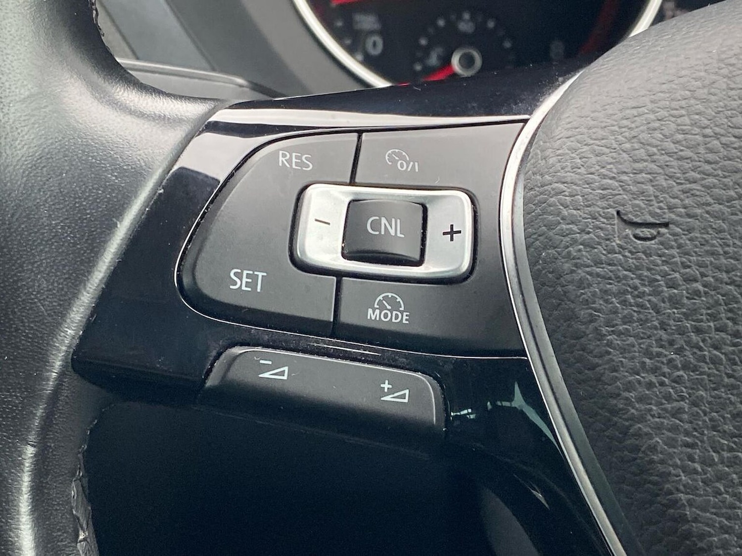 Used Volkswagen Tiguan 2017 for sale - 76471062: Photo 27