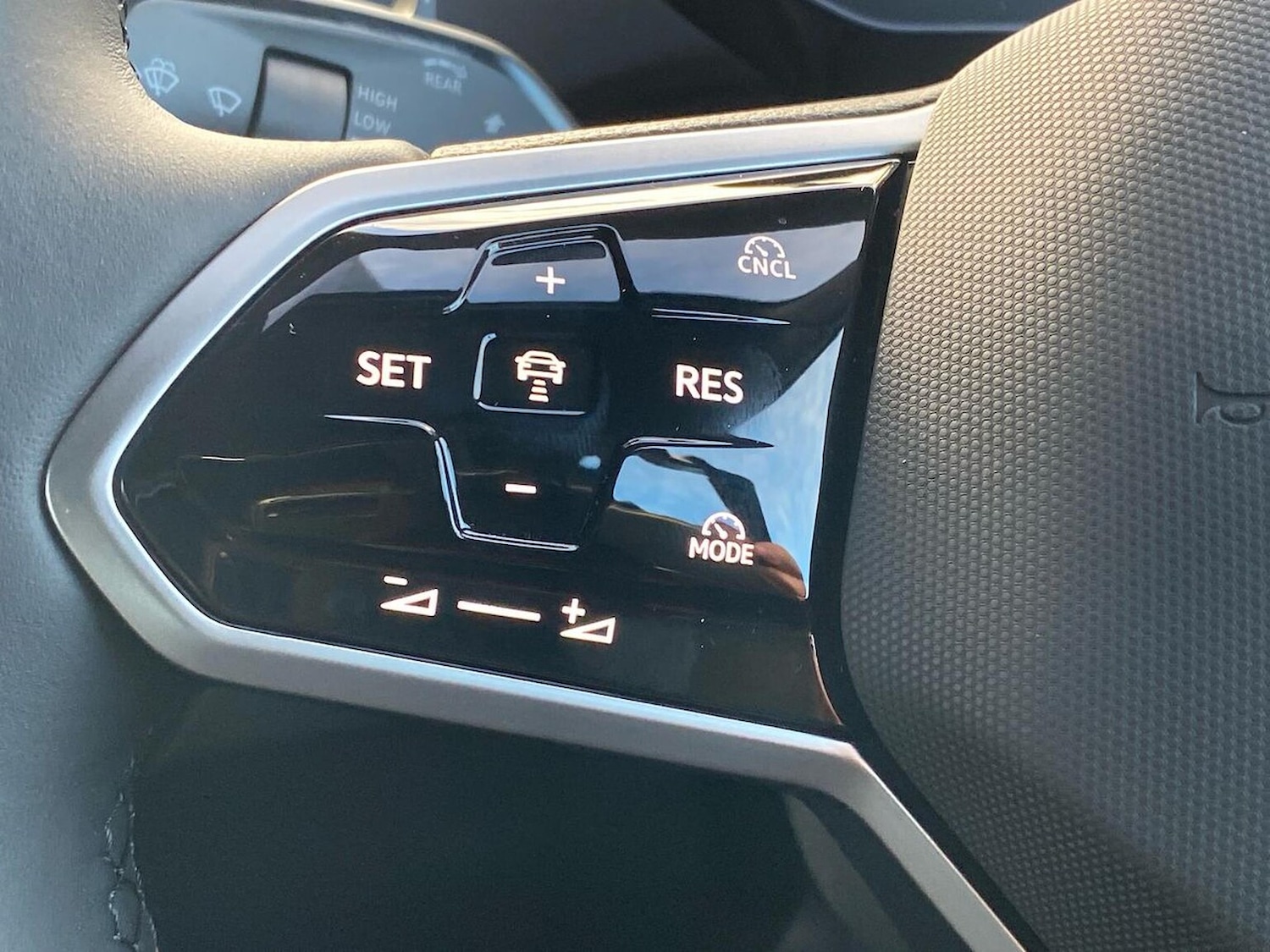 Used Volkswagen ID.4 2025 for sale - 76794903: Photo 27