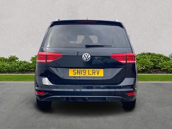 Used Volkswagen Touran 2019 for sale - 78802778: Photo