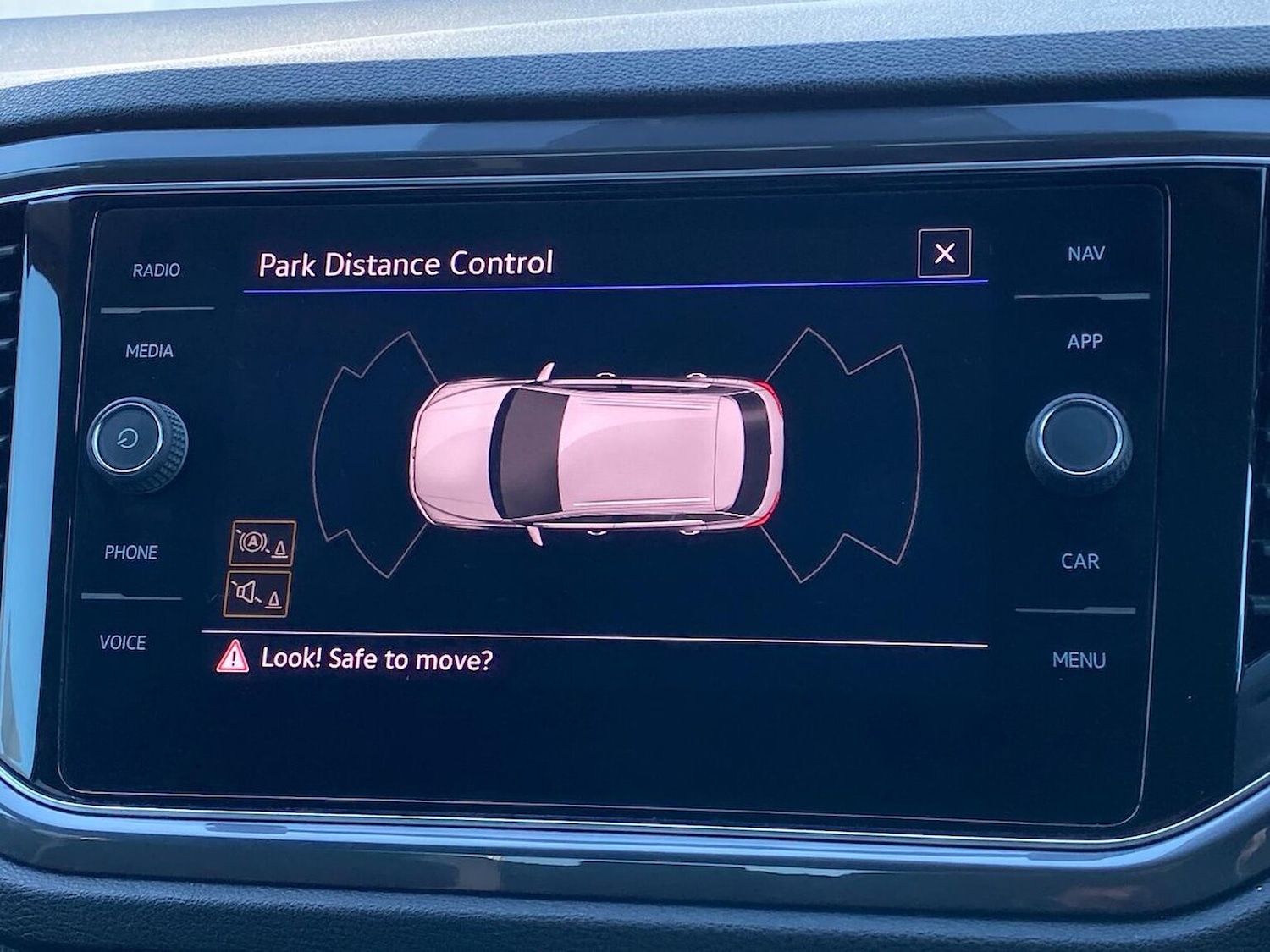 Used Volkswagen T-Roc 2021 for sale - 76699540: Photo 23