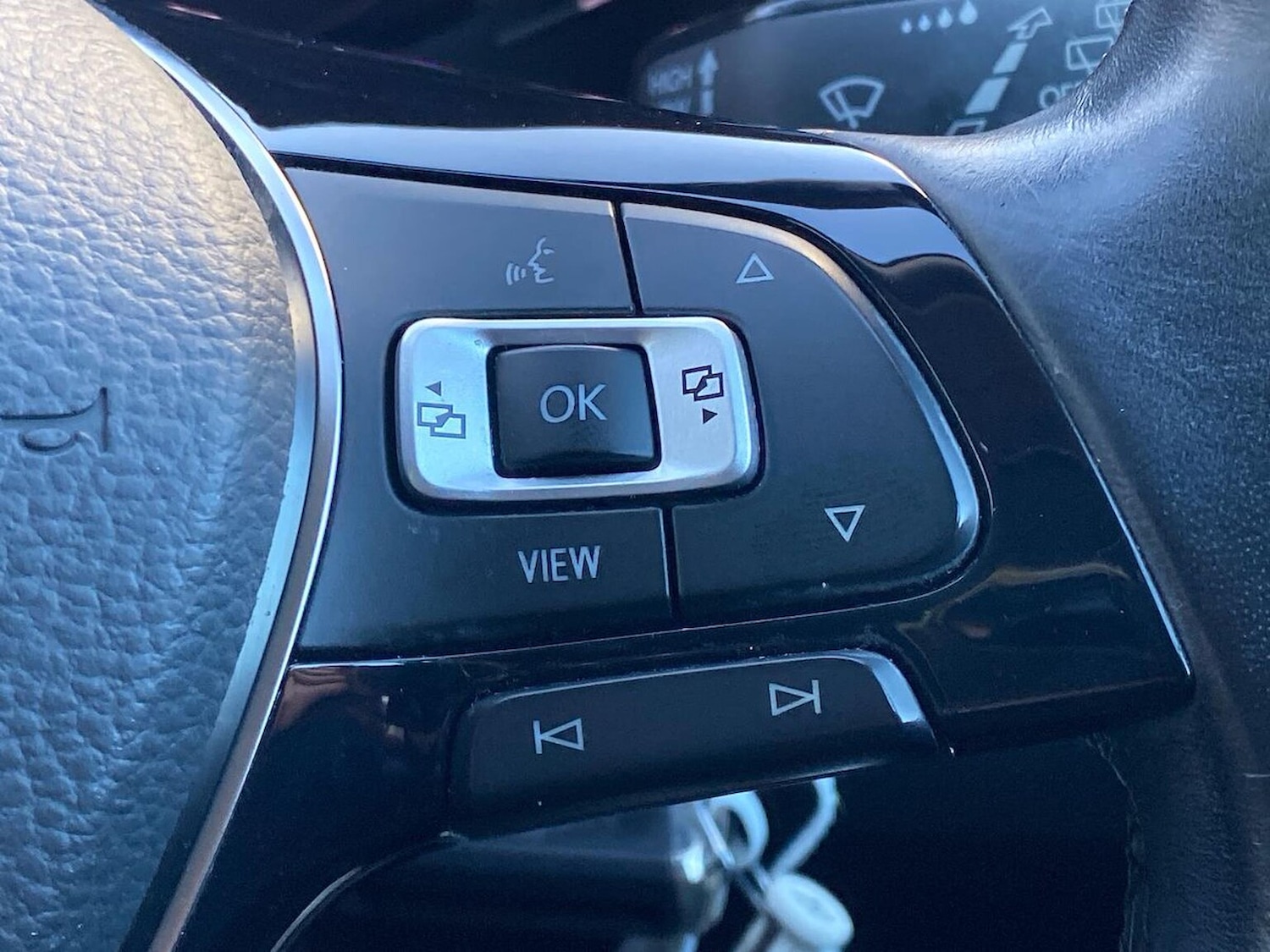 Used Volkswagen T-Roc 2021 for sale - 76699540: Photo 26