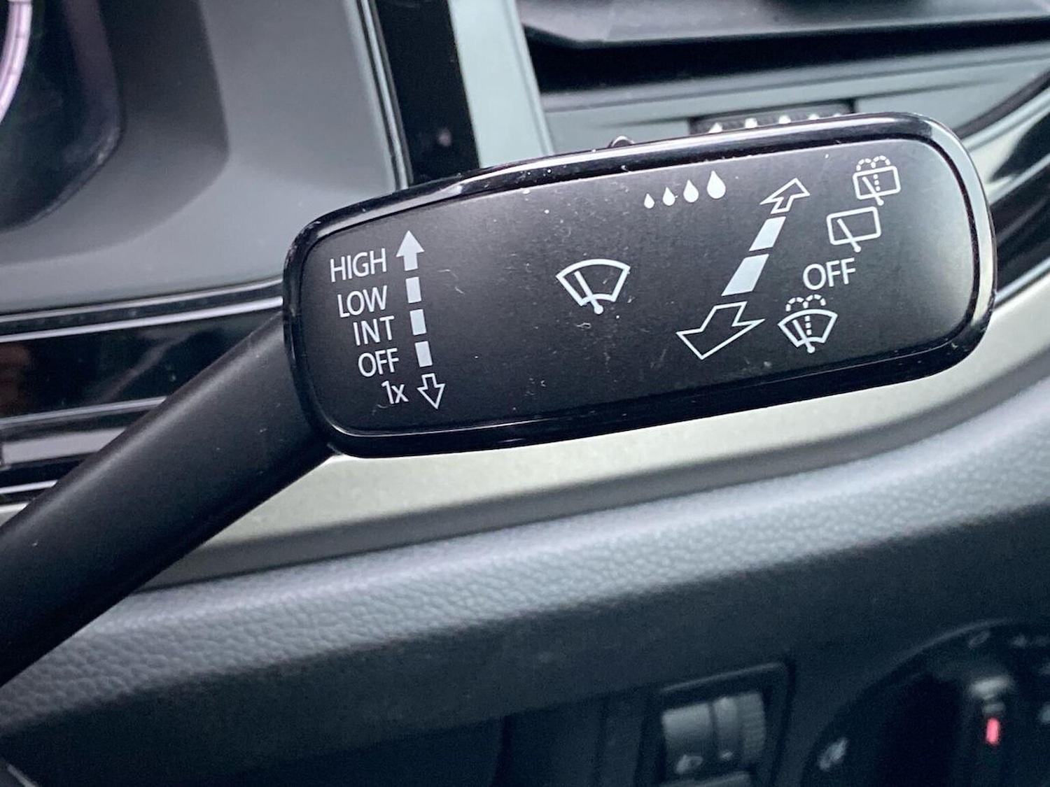 Used Volkswagen Polo 2019 for sale - 76477331: Photo 28