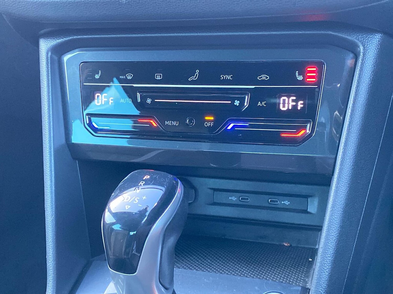 Used Volkswagen Tiguan 2020 for sale - 76600141: Photo 12