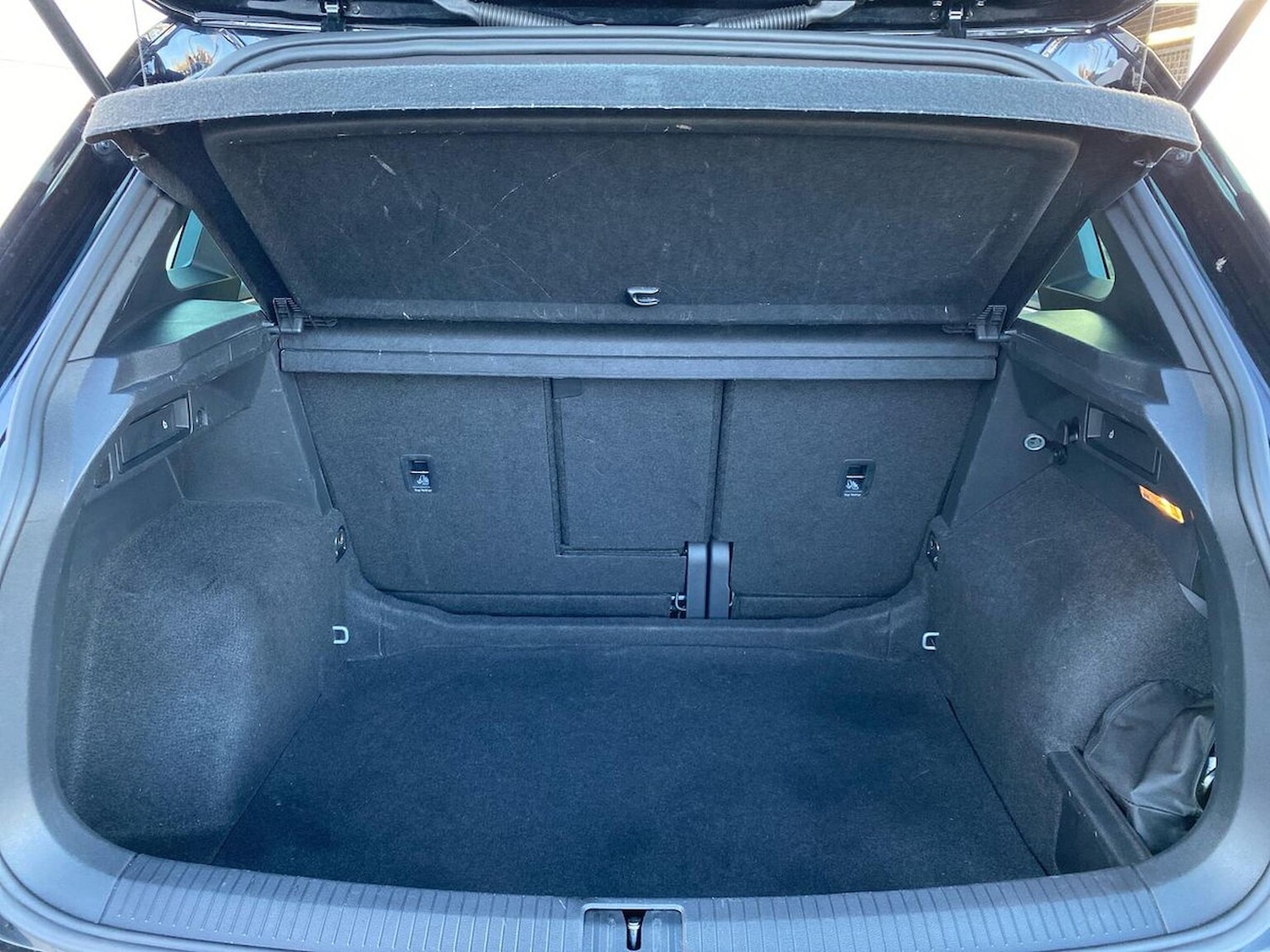 Used Volkswagen Tiguan 2020 for sale - 76600141: Photo 17