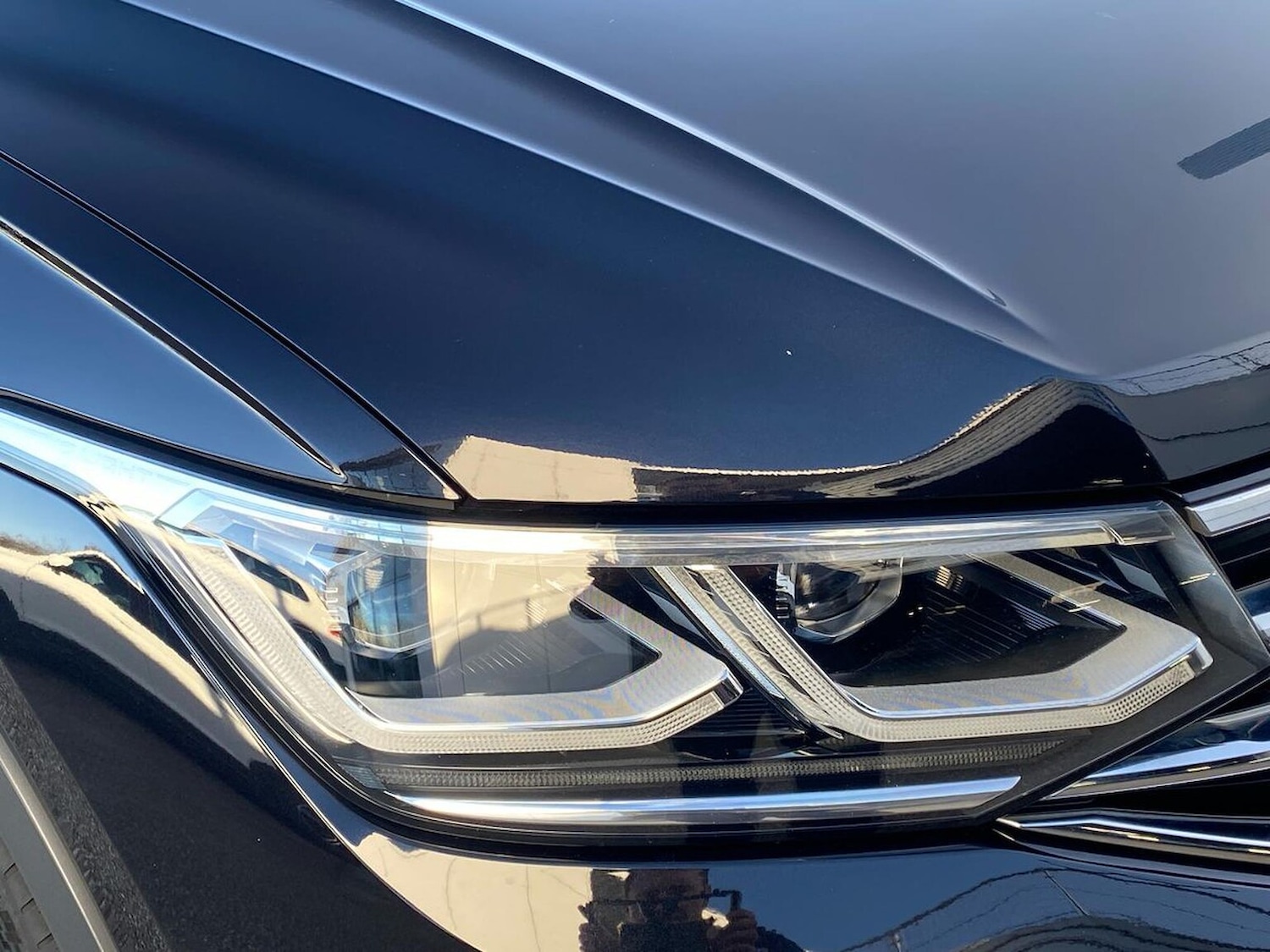 Used Volkswagen Tiguan 2020 for sale - 76600141: Photo 32