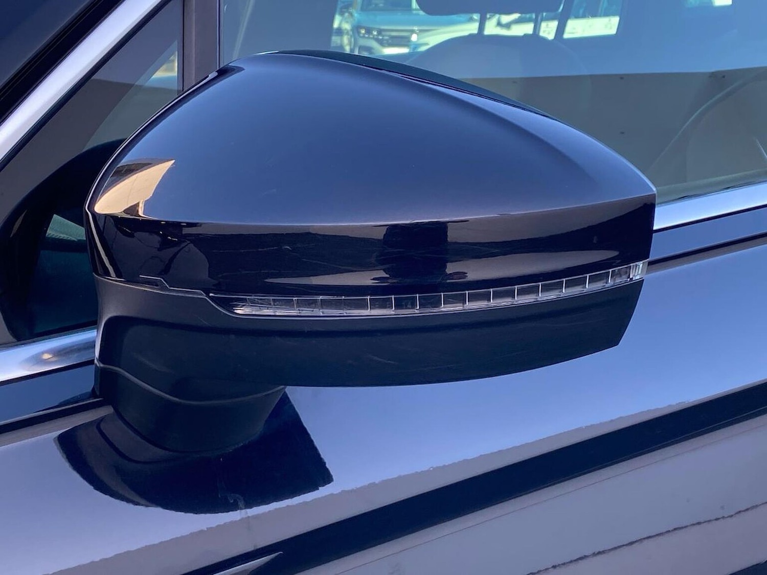 Used Volkswagen Tiguan 2020 for sale - 76600141: Photo 36