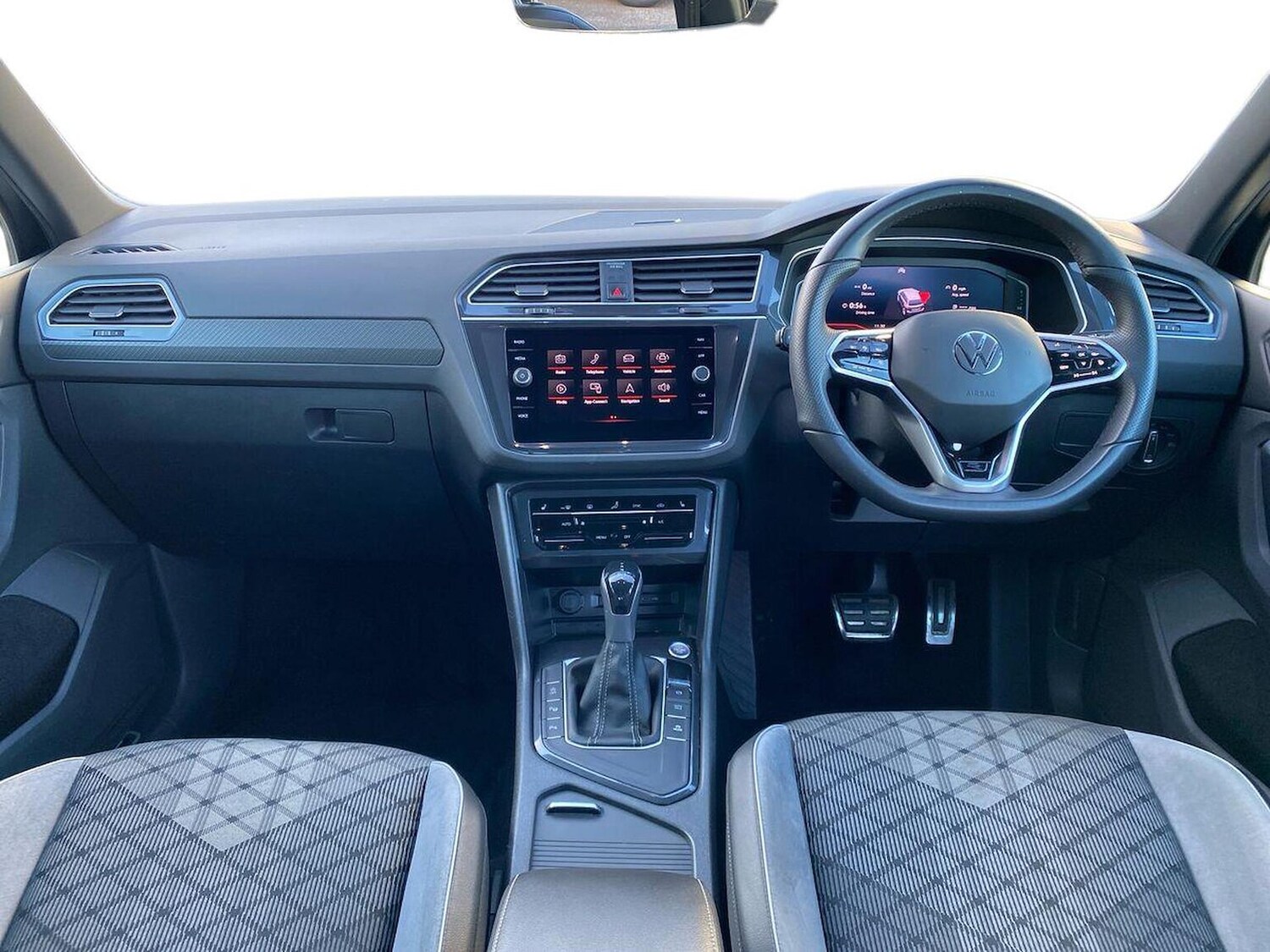 Used Volkswagen Tiguan 2020 for sale - 76600141: Photo 8