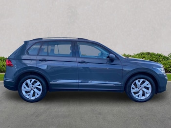Used Volkswagen Tiguan 2020 for sale - 78745302: Photo