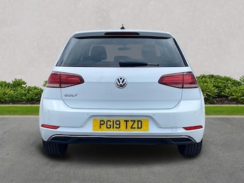 Used Volkswagen Golf 2019 for sale - 76445966: Photo