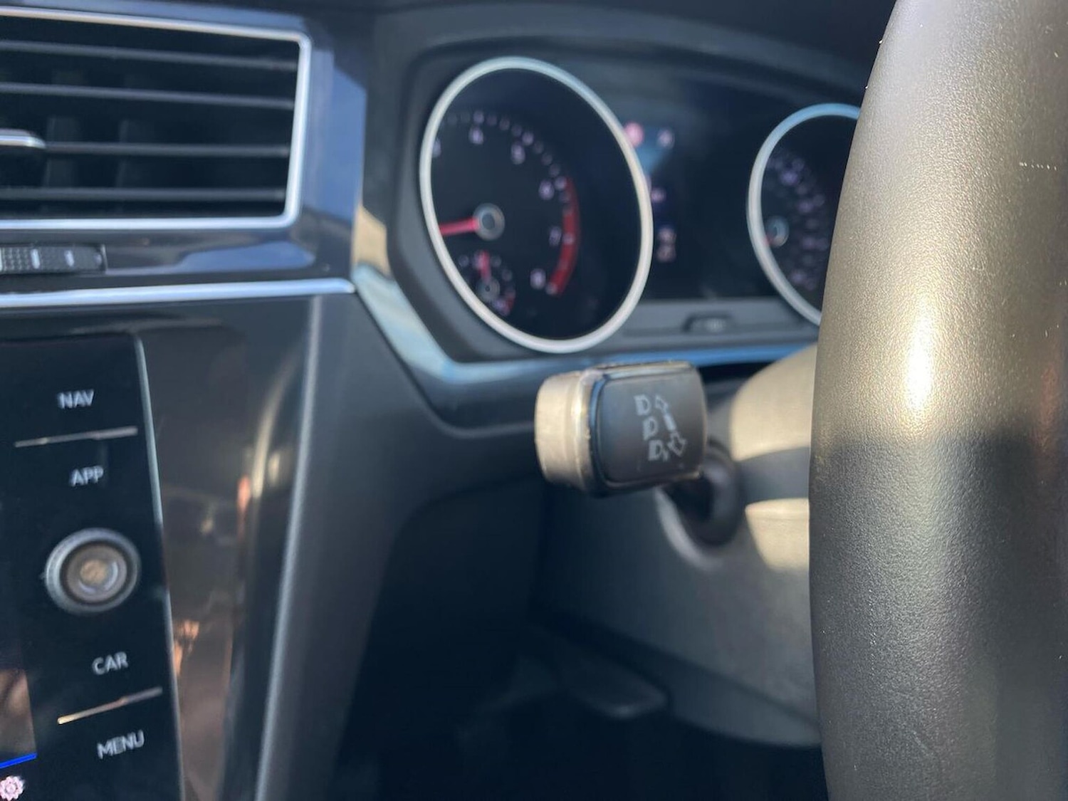 Used Volkswagen Tiguan 2020 for sale - 77603743: Photo 28