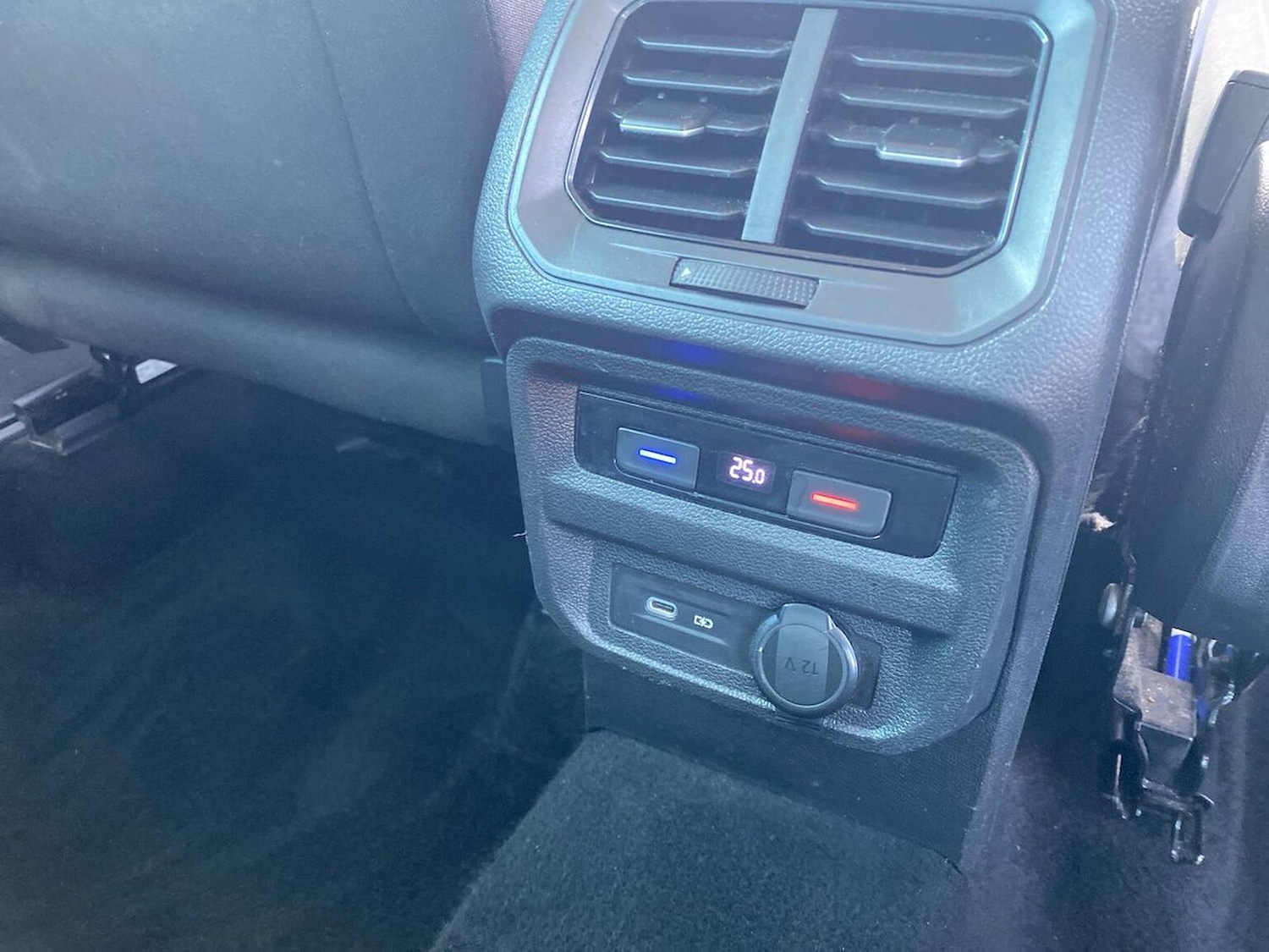 Used Volkswagen Tiguan 2020 for sale - 77603743: Photo 31