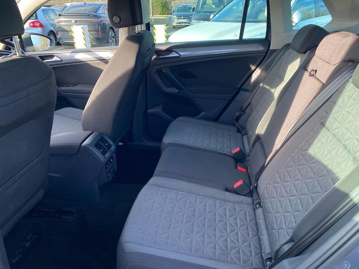 Used Volkswagen Tiguan 2020 for sale - 77603743: Photo 39