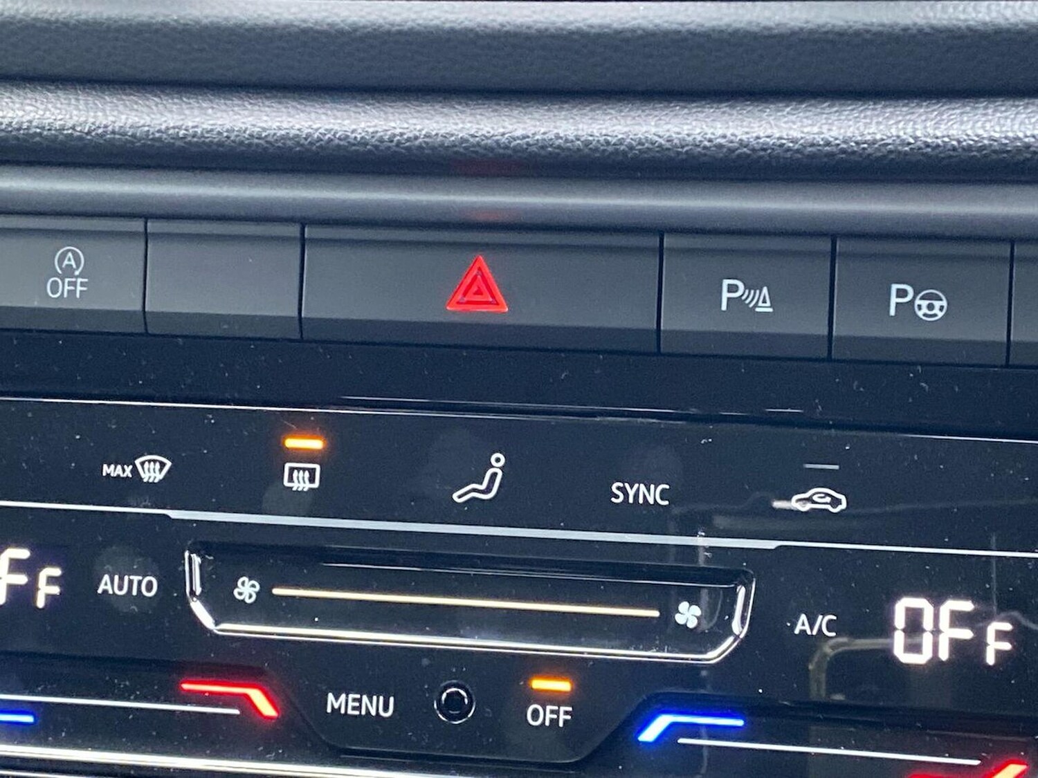 Used Volkswagen T-Roc 2025 for sale - 76263244: Photo 22