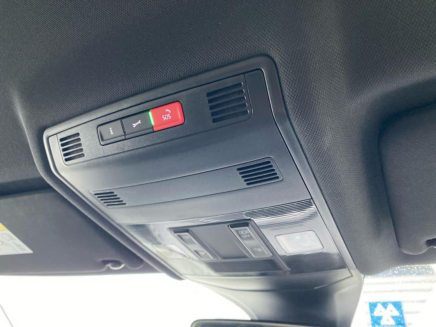 Used Volkswagen T-Cross 2024 for sale - 76264430: Photo 14