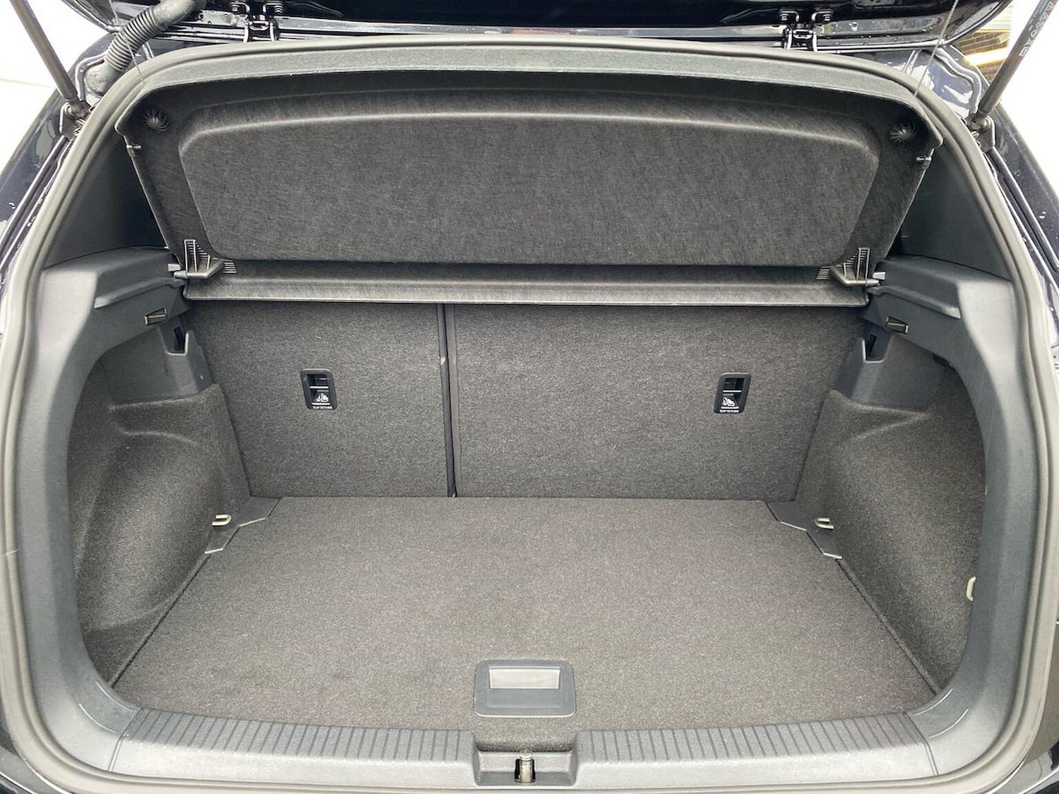 Used Volkswagen T-Cross 2024 for sale - 76264430: Photo 17