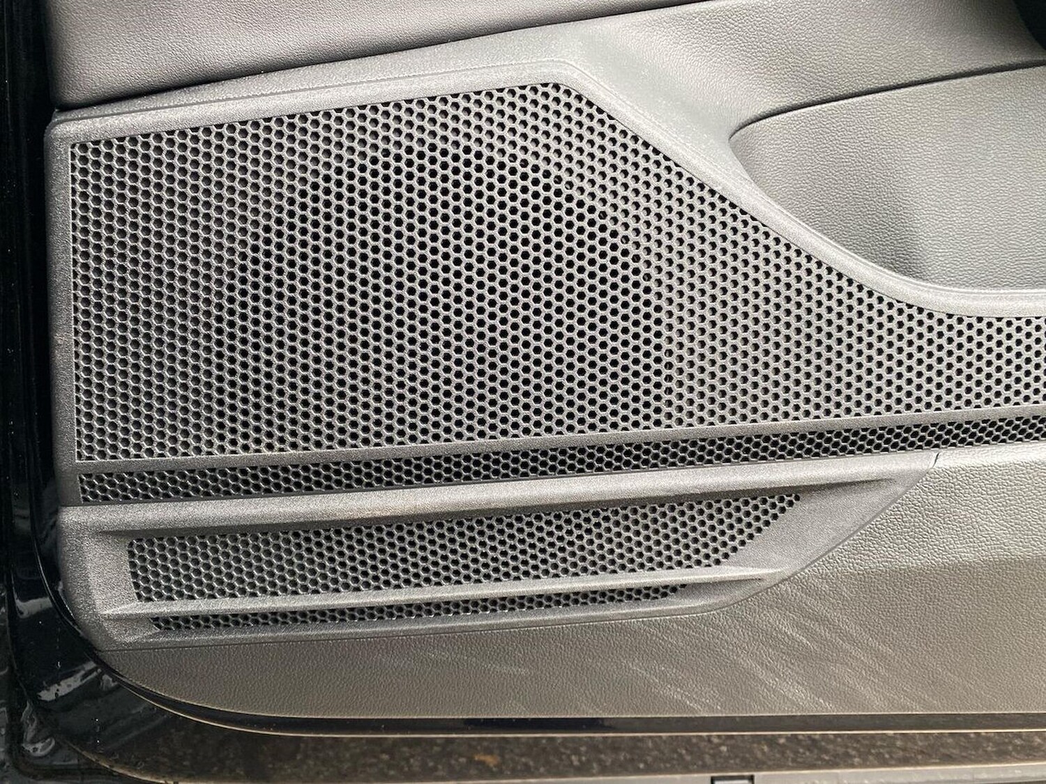 Used Volkswagen T-Cross 2024 for sale - 76264430: Photo 30