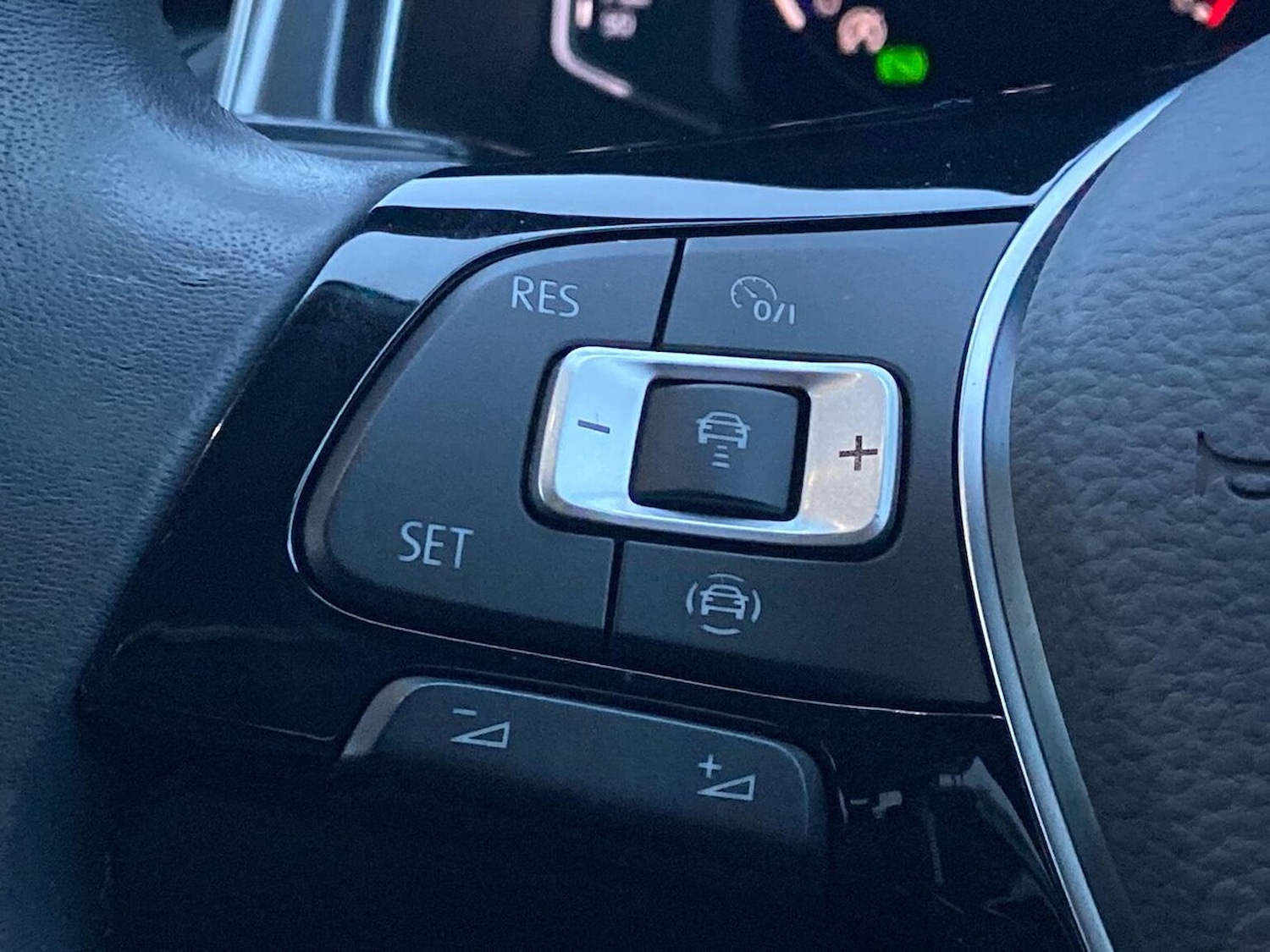 Used Volkswagen T-Roc 2021 for sale - 77687971: Photo 27