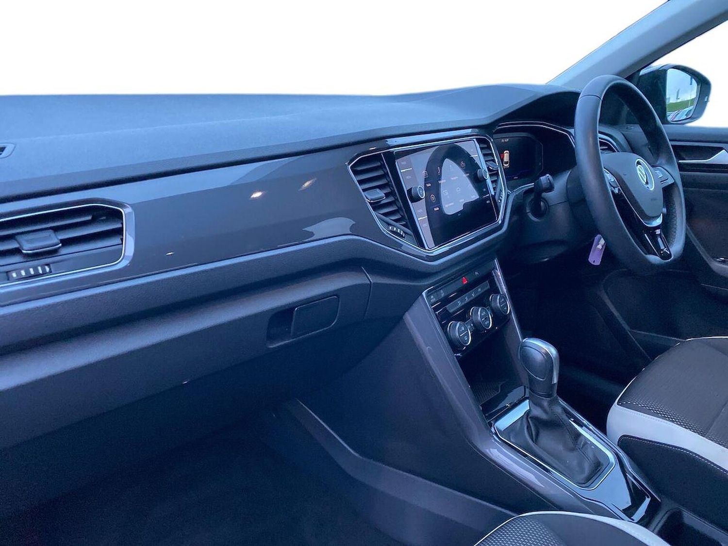 Used Volkswagen T-Roc 2021 for sale - 77687971: Photo 7