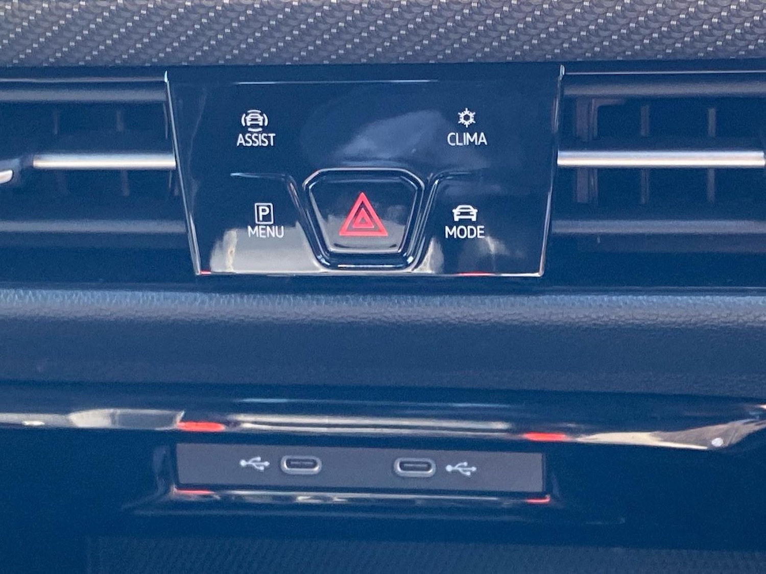 Used Volkswagen Golf 2024 for sale - 77056906: Photo 23