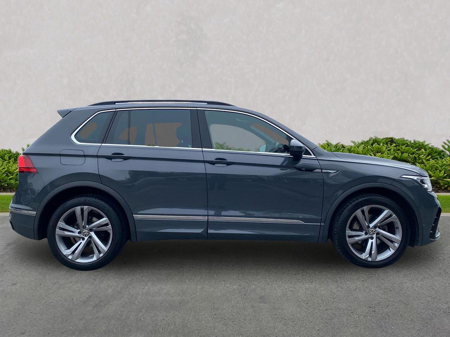 Used Volkswagen Tiguan 2023 for sale - 76194487: Photo 3