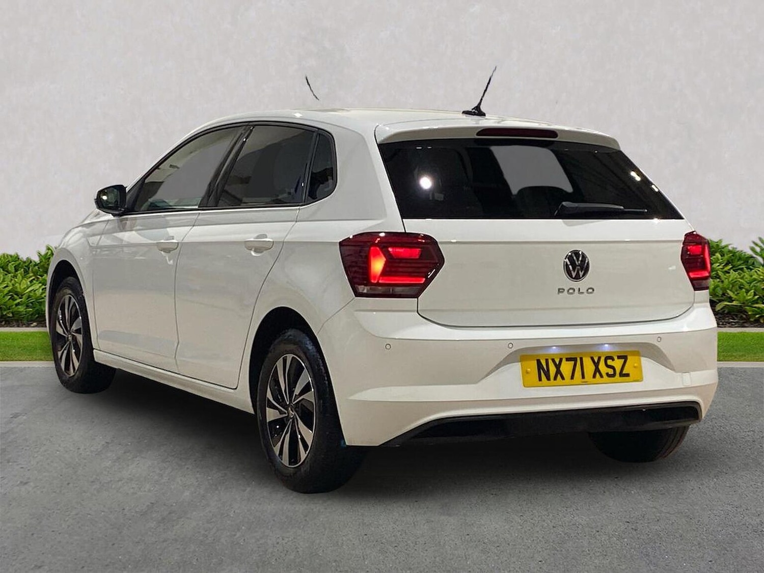 Used Volkswagen Polo 2021 for sale - 77789554: Photo 2