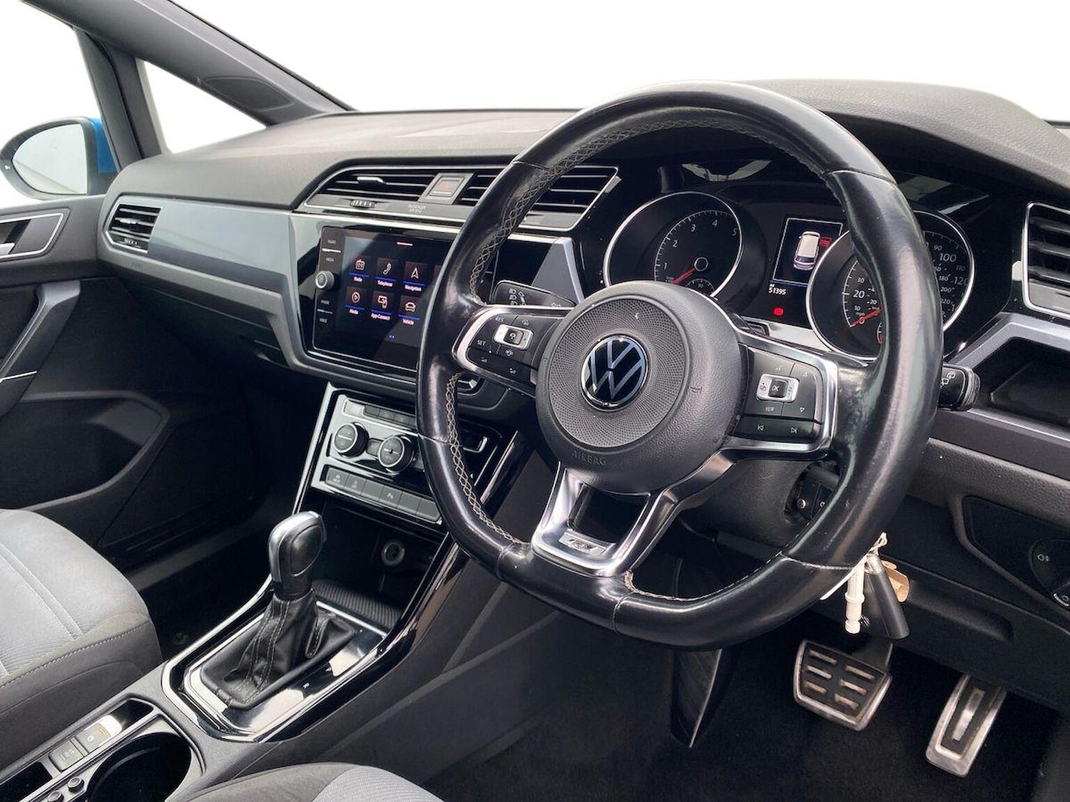 Used Volkswagen Touran 2020 for sale - 77759340: Photo 15