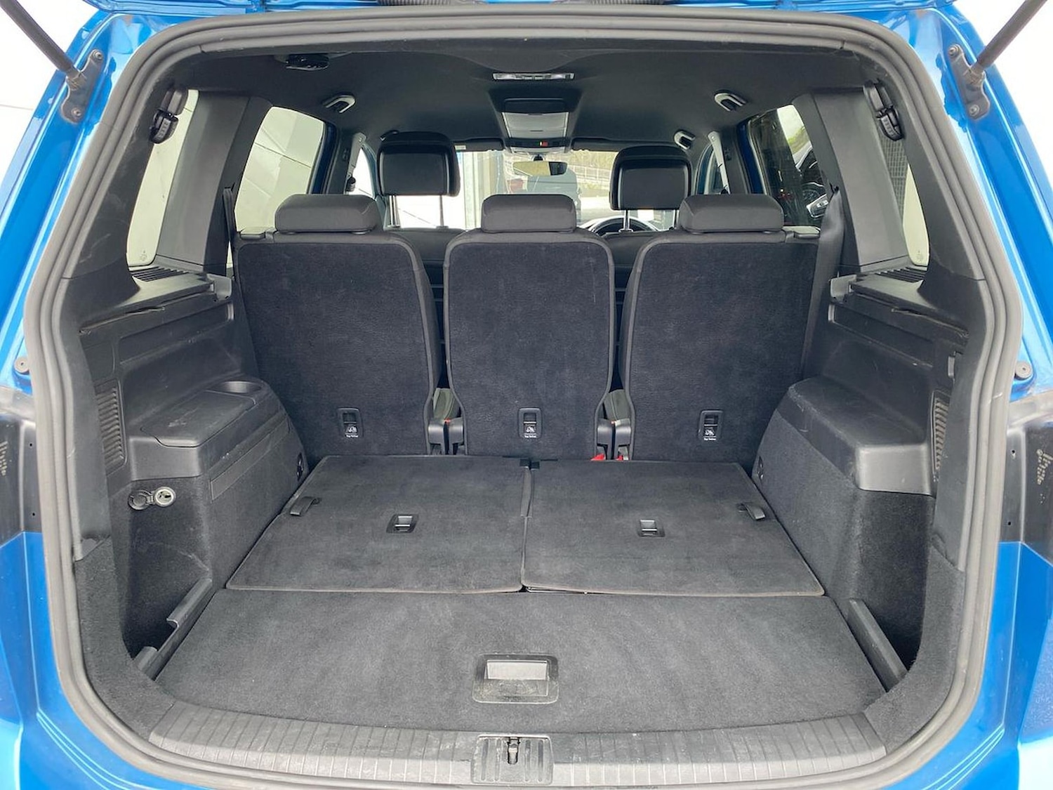 Used Volkswagen Touran 2020 for sale - 77759340: Photo 17