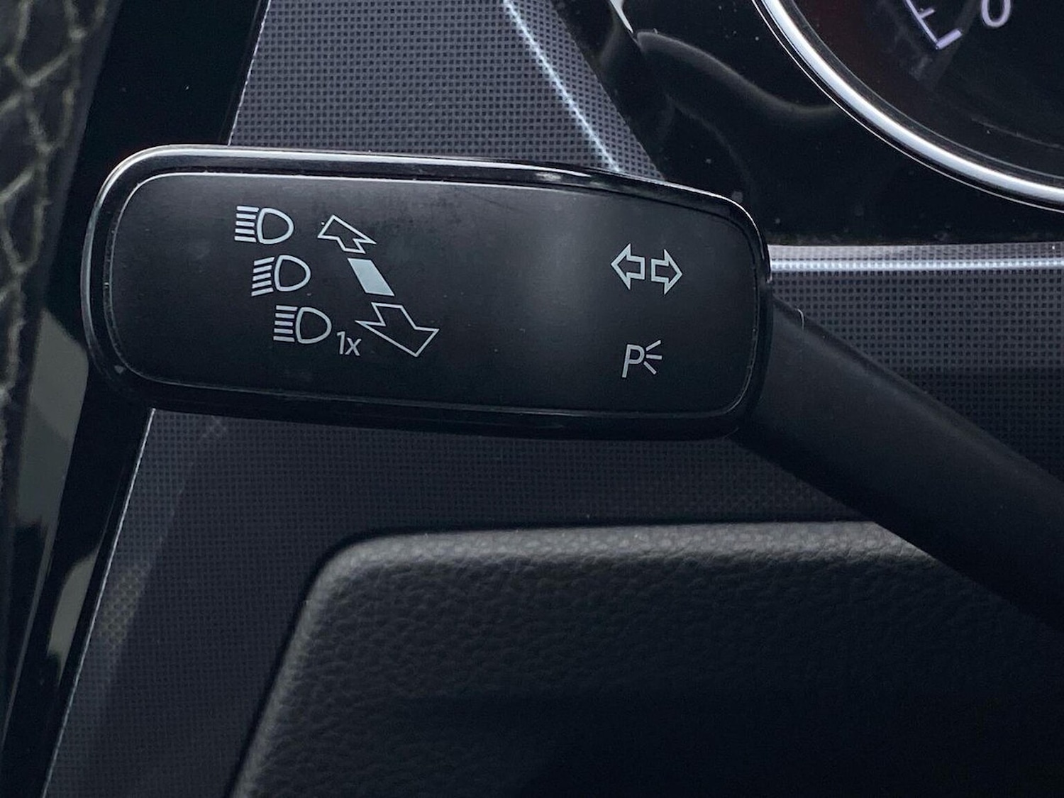 Used Volkswagen Touran 2020 for sale - 77759340: Photo 29