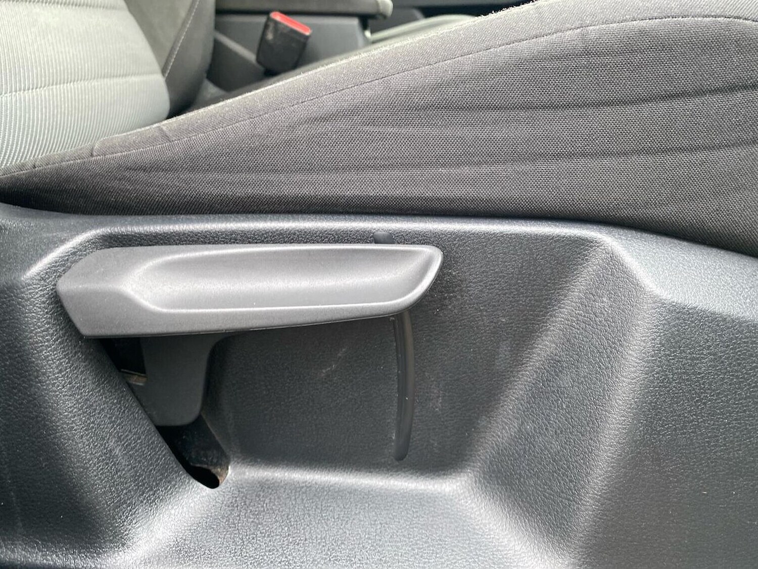 Used Volkswagen Touran 2020 for sale - 77759340: Photo 30