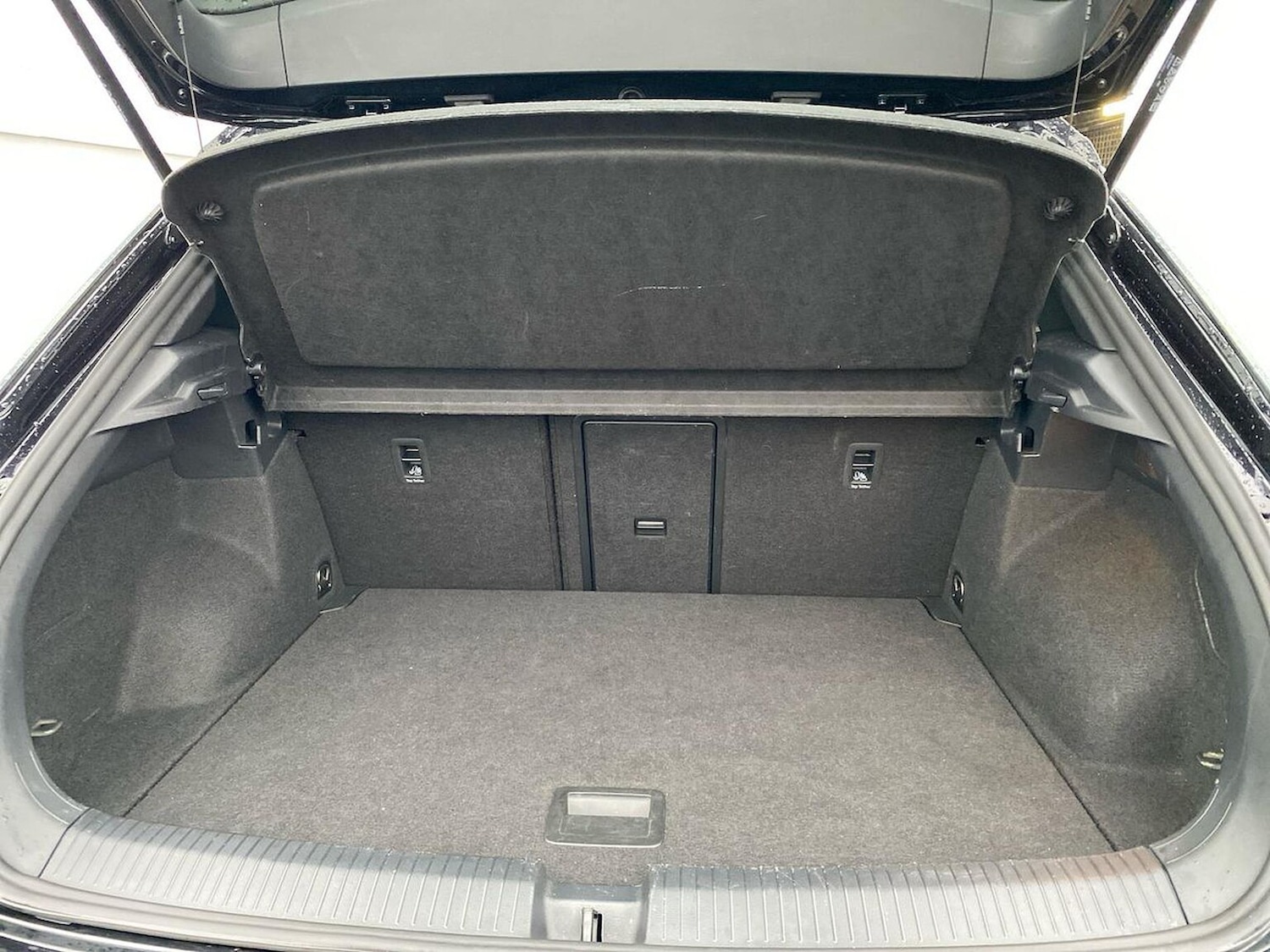 Used Volkswagen T-Roc 2022 for sale - 76455322: Photo 17