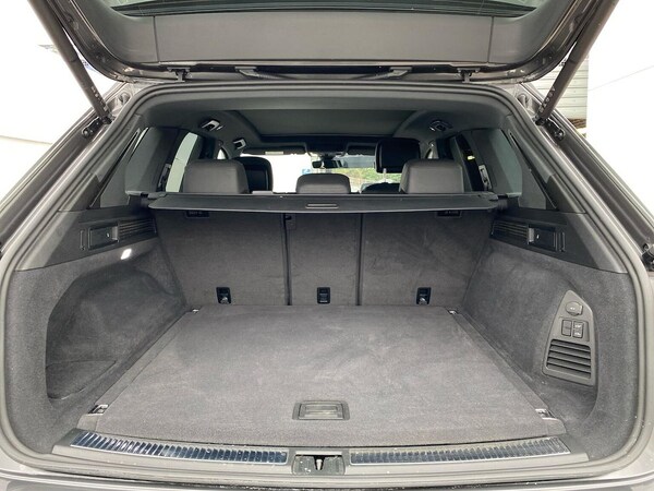 Used Volkswagen Touareg 2022 for sale - 76082526: Photo 17