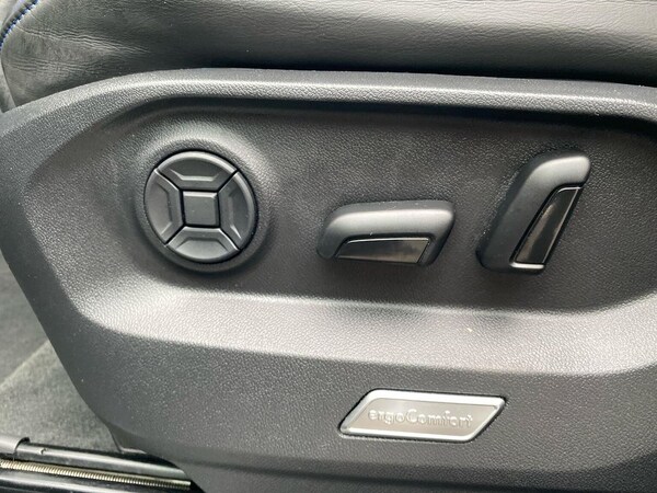 Used Volkswagen Touareg 2022 for sale - 76082526: Photo 30