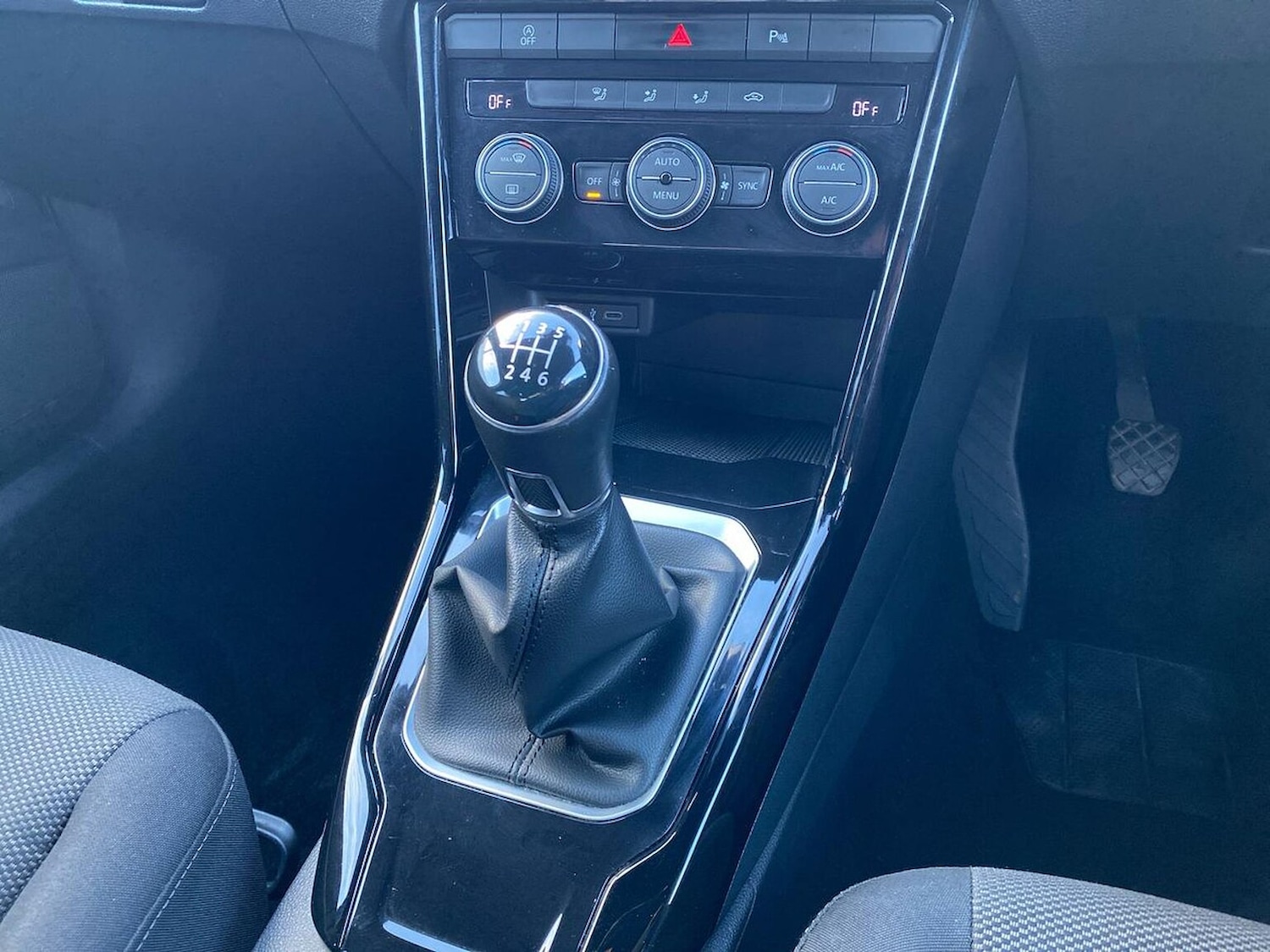 Used Volkswagen T-Roc 2020 for sale - 76794901: Photo 13