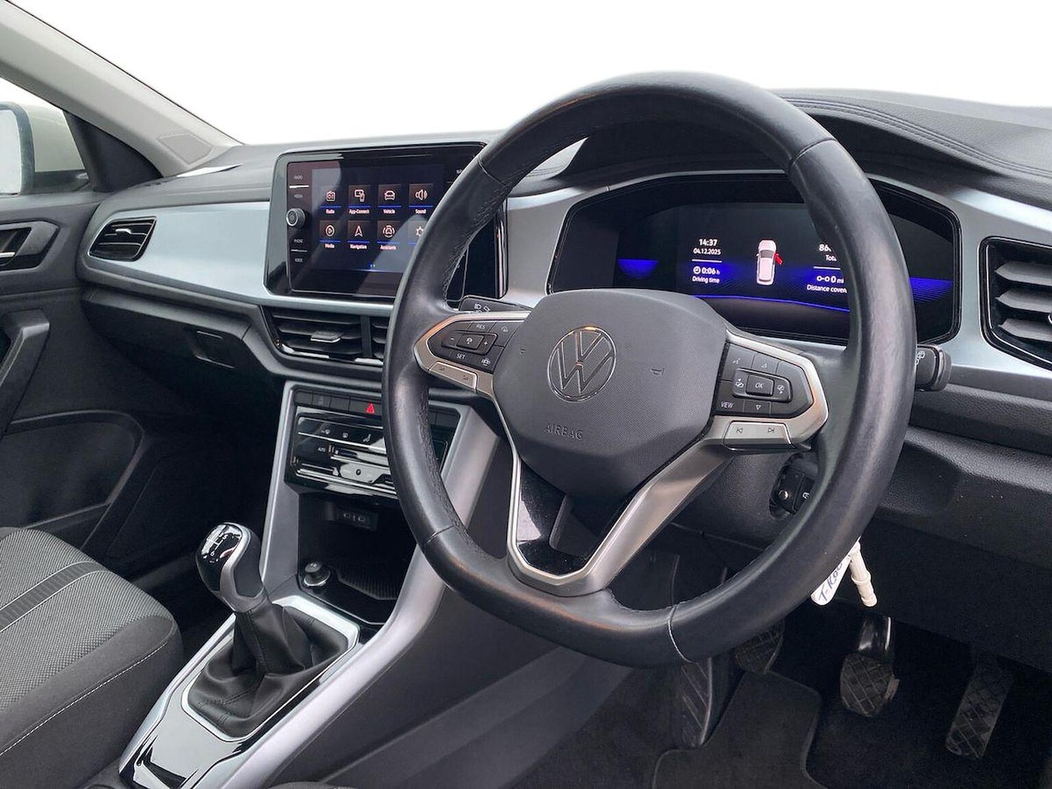 Used Volkswagen T-Roc 2023 for sale - 76821743: Photo 15