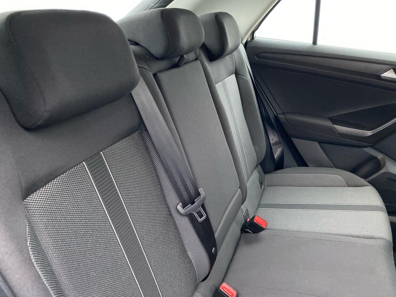 Used Volkswagen T-Roc 2023 for sale - 76821743: Photo 16