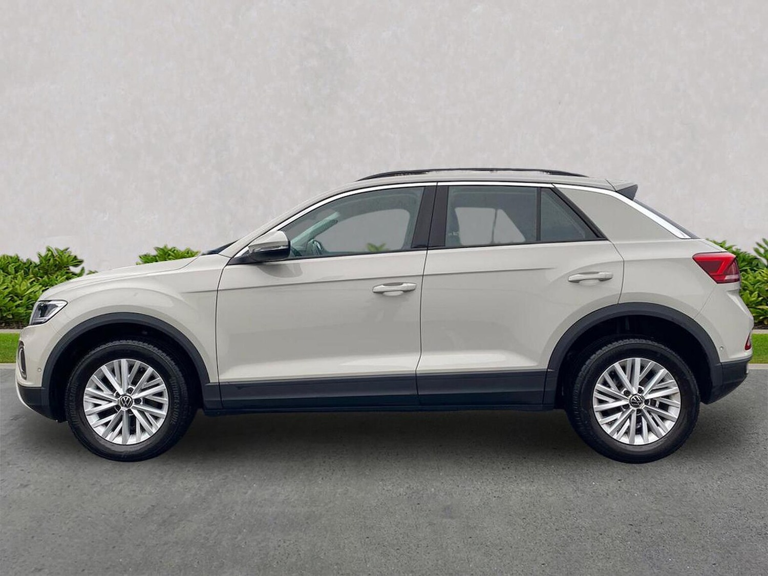 Used Volkswagen T-Roc 2023 for sale - 76821743: Photo 19