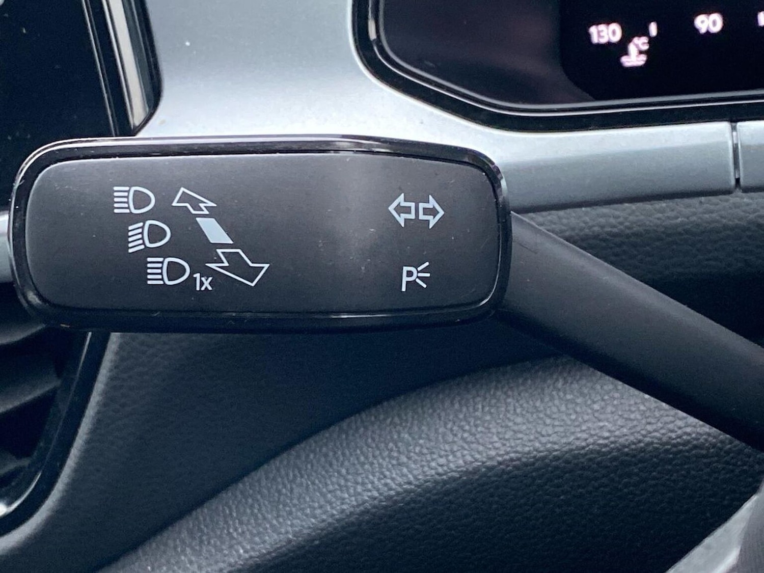 Used Volkswagen T-Roc 2023 for sale - 76821743: Photo 28